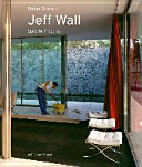 Jeff Wall : specific pictures